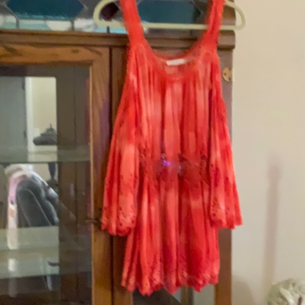 Red Tie-Dye Sleeveless Top